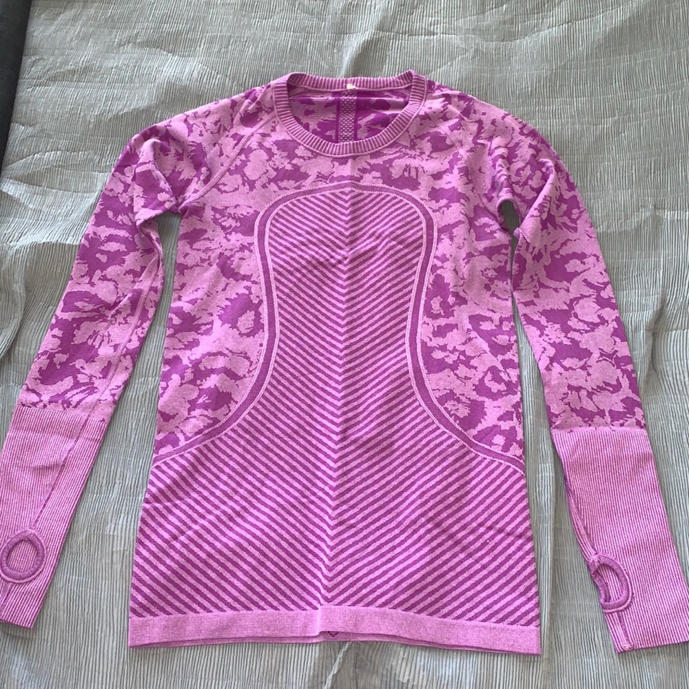 Lululemon swiftly tech long sleeve